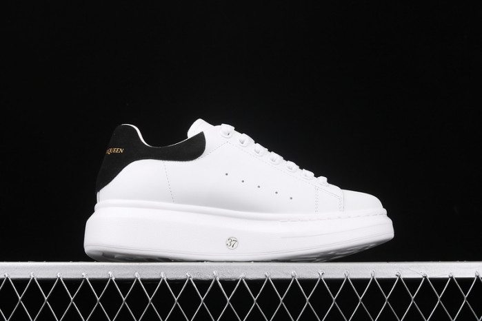 mcqueen oversized sneaker
