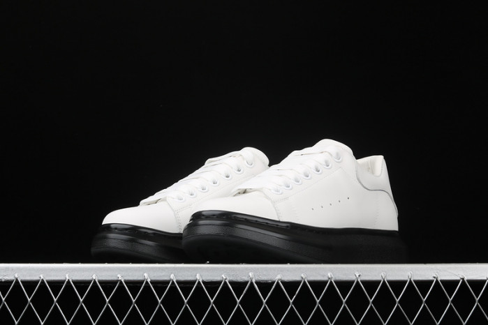 mcqueen oversized sneaker
