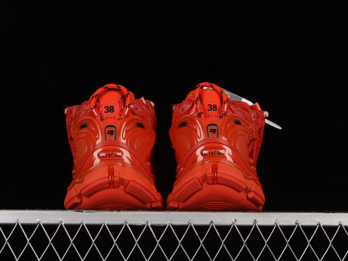 blcg runner sneaker