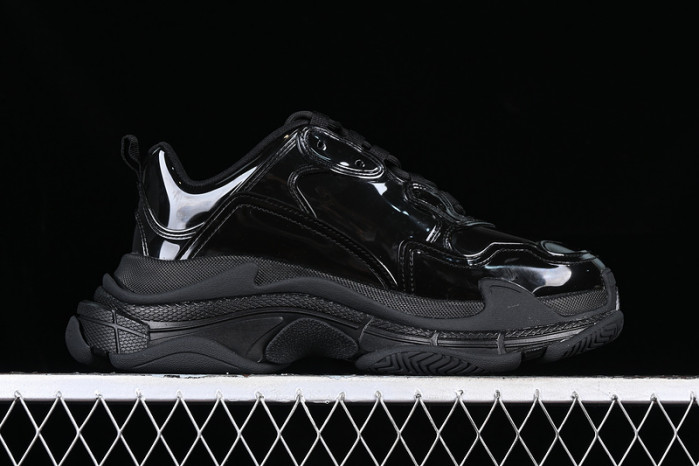 blc* triple s trainer