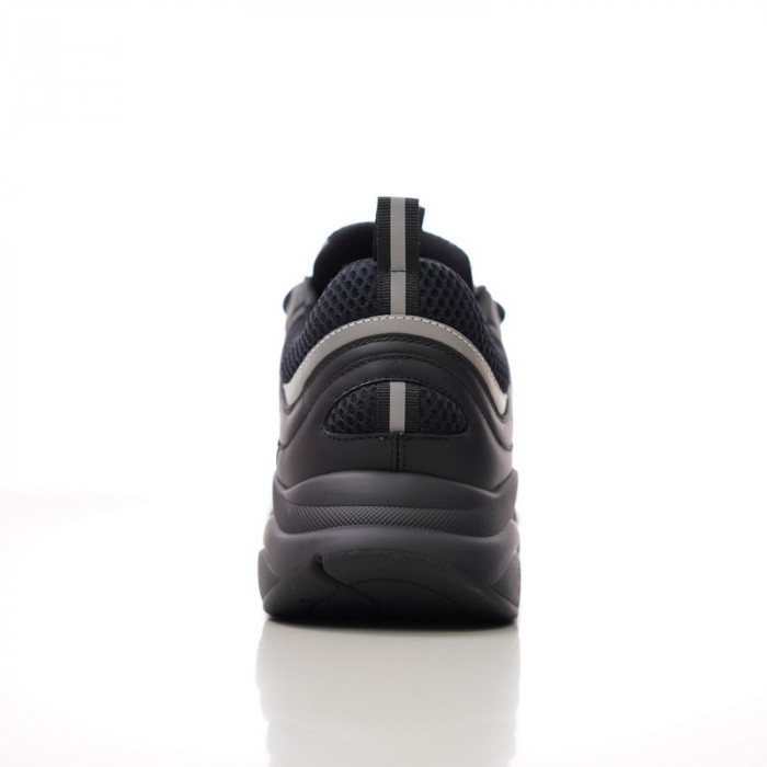 d1or b22 sneaker