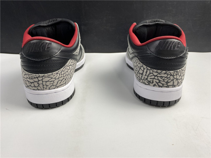 S*pre* x nike sb dunk low pro 