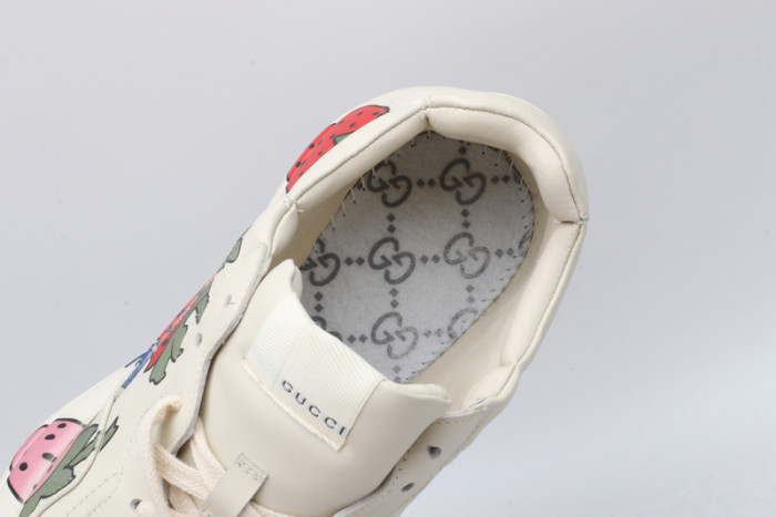 gc rhyton sneakers