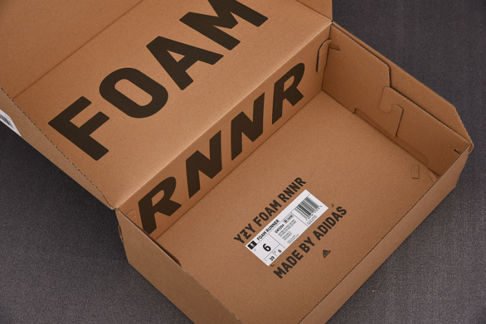 Adidas Yeezy Foam RNNR Ochre - GW3354
