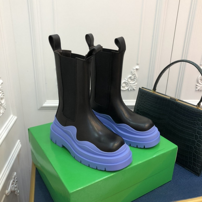 botteg*Ve*ne*ta tire leather ankle boots