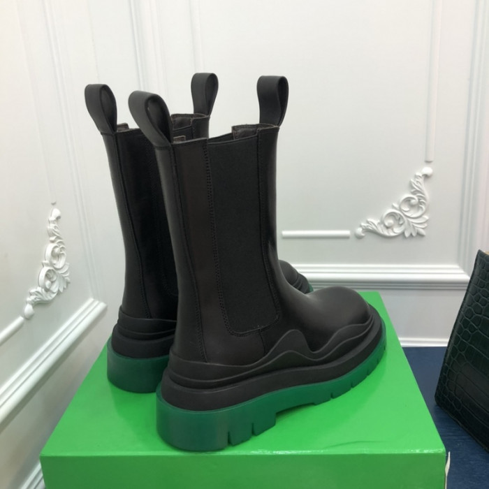 botteg*Ve*ne*ta tire leather ankle boots