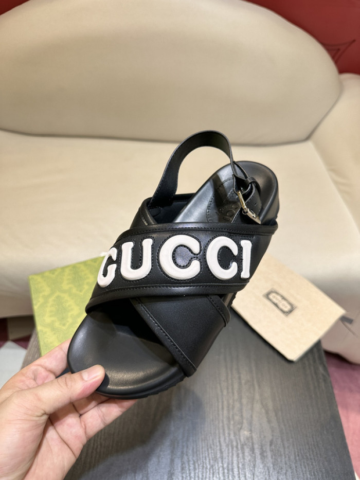 G*u*i sandals (eu38-eu45)