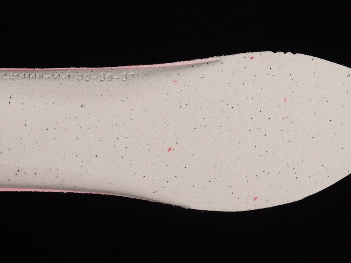 blcg runner sneaker
