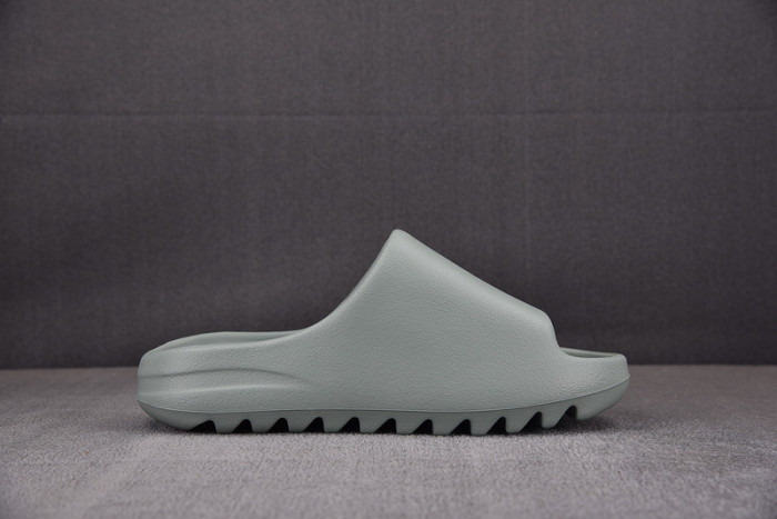 adidas Yeezy Slide “Salt” ID5480