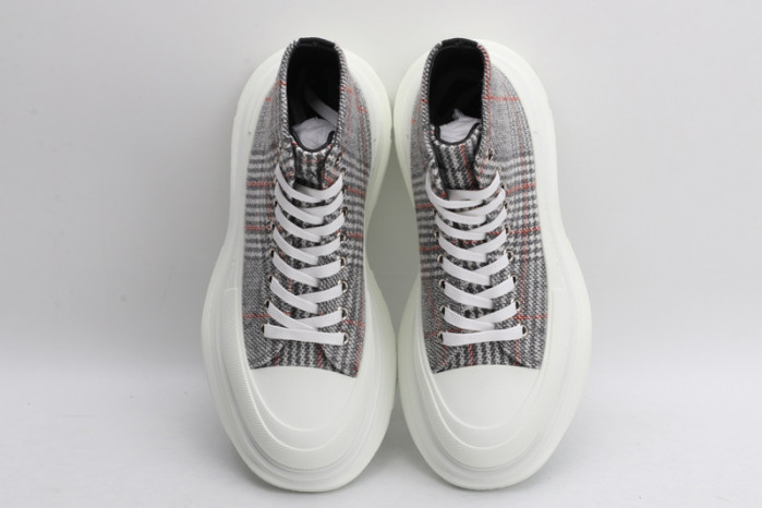 mcqueen tread slick