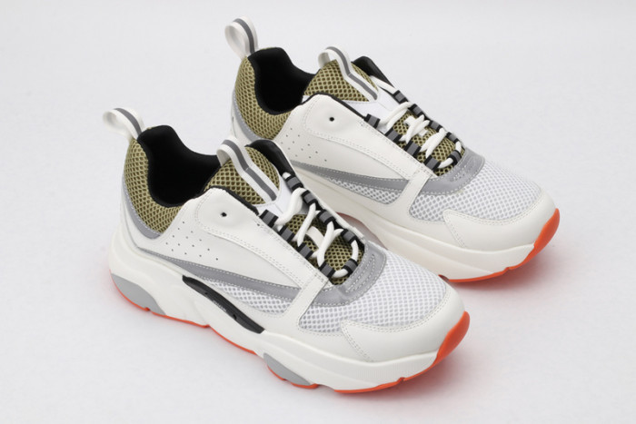 d1or b22 sneaker
