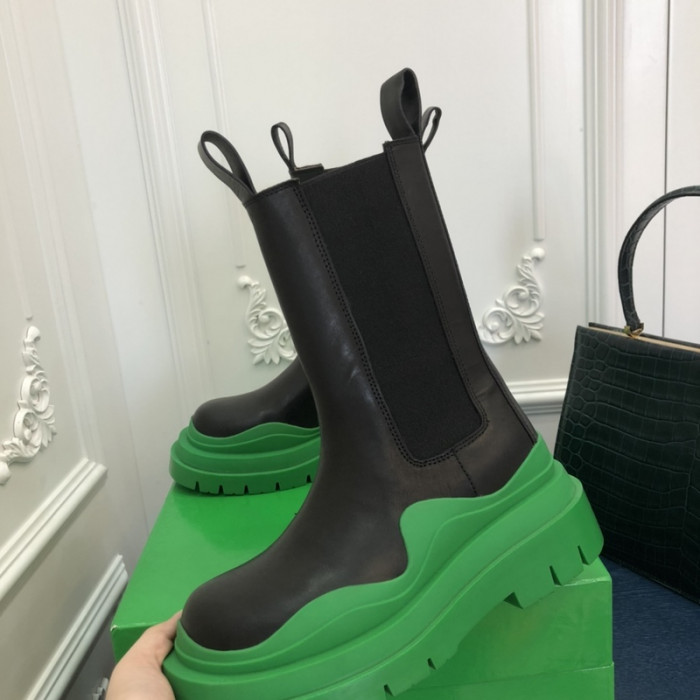 botteg*Ve*ne*ta tire leather ankle boots