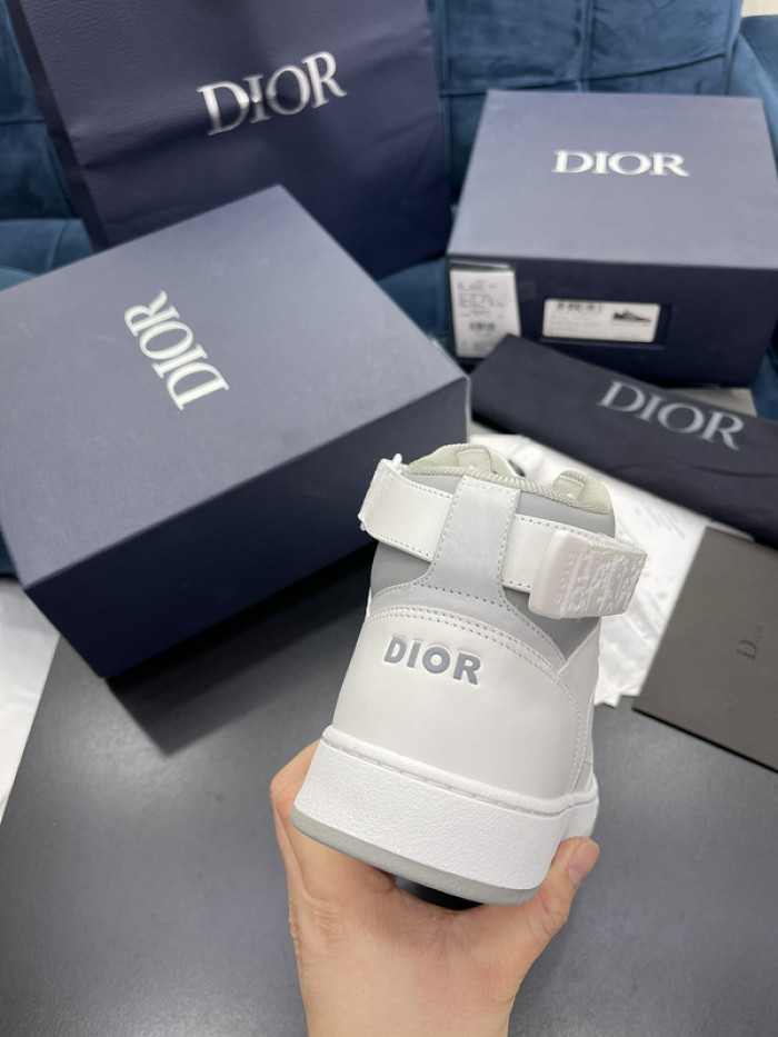 d1or b27 sneaker