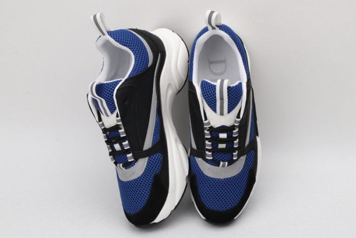 d1or b22 sneaker