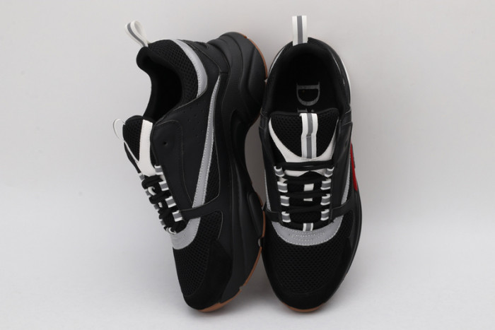 d1or b22 sneaker