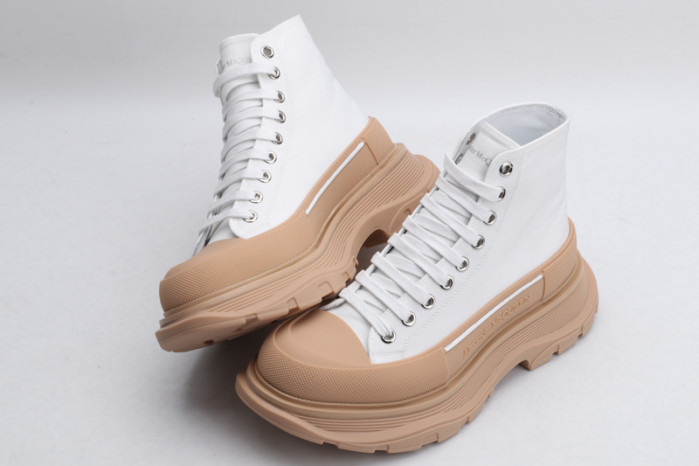 mcqueen tread slick
