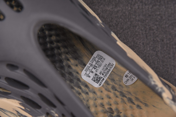 Adidas Yeezy Foam Runner MXT Moon Gray GV7904