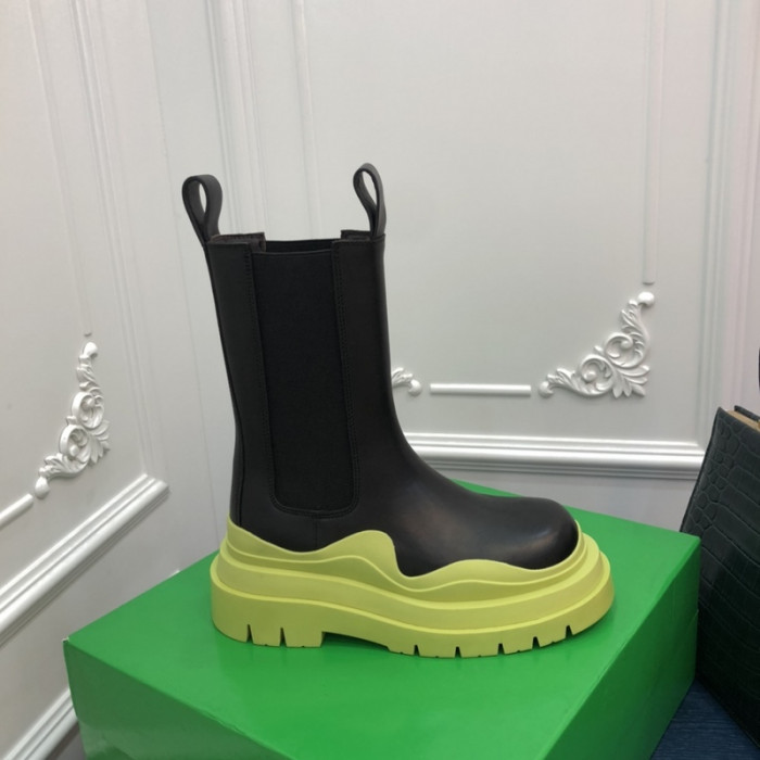botteg*Ve*ne*ta tire leather ankle boots