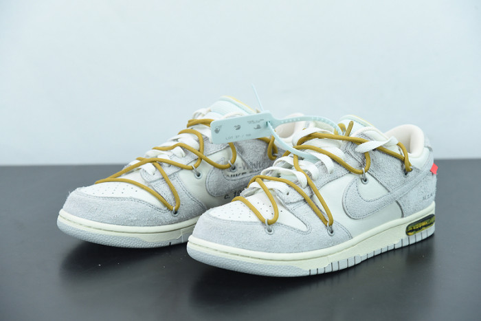 ow x dunk low
