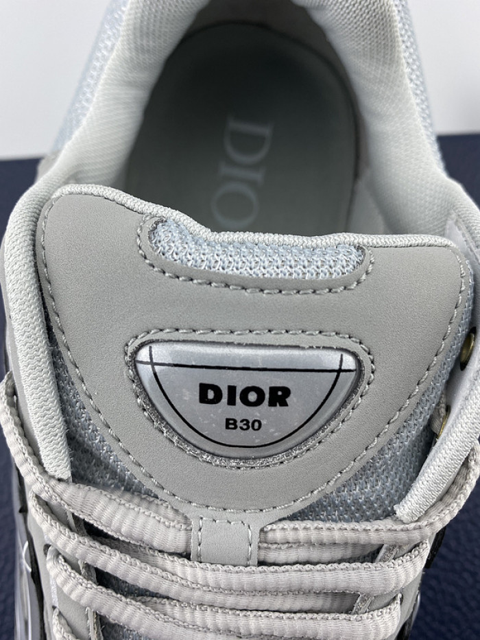 d1or b30 sneaker