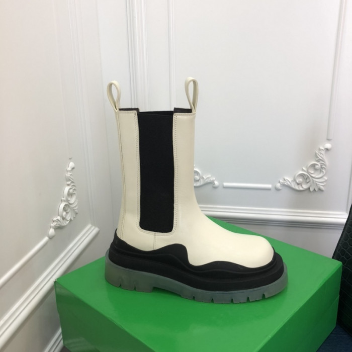 botteg*Ve*ne*ta tire leather ankle boots