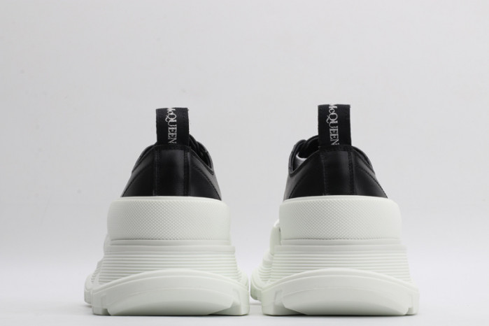mcqueen tread slick