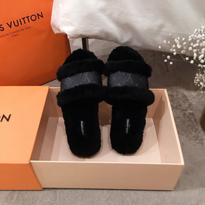 lou1_ton flat mule