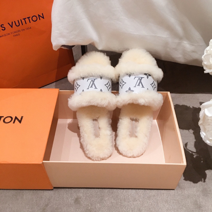lou1_ton flat mule