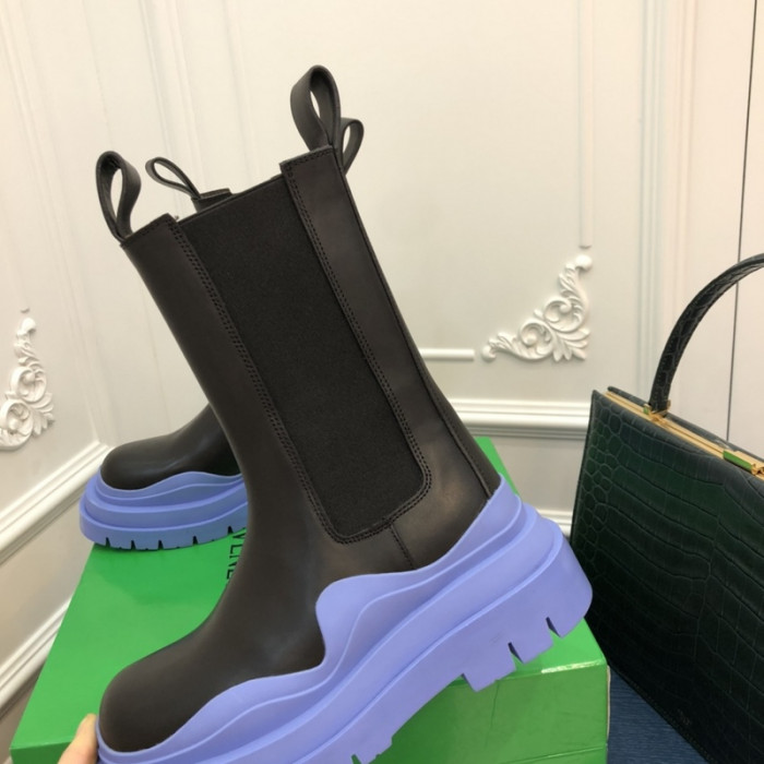 botteg*Ve*ne*ta tire leather ankle boots