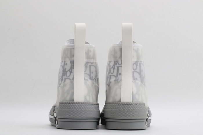 d1or b23 sneaker