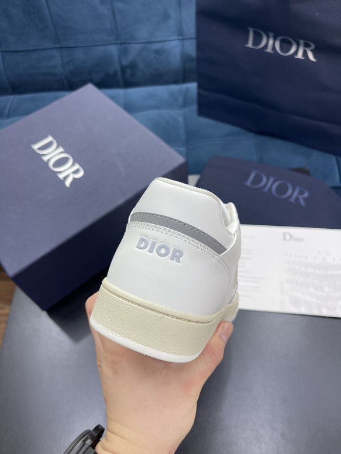 d1or b27 sneaker