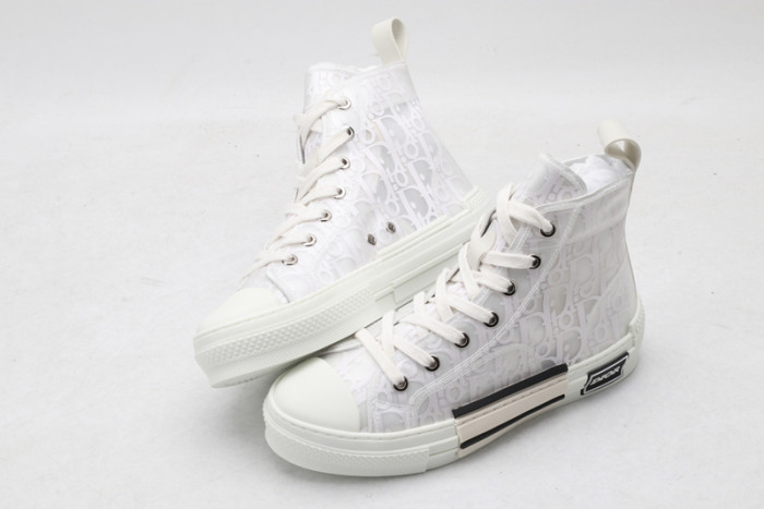 d1or b23 sneaker