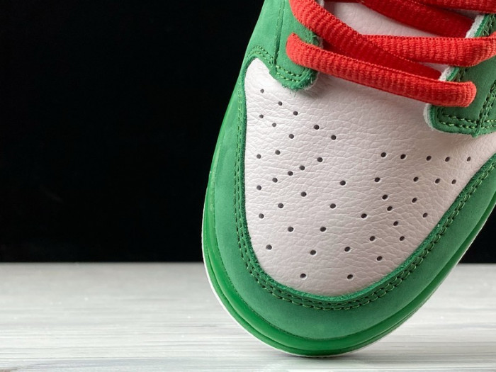 nike sb dunk low pro sb"heineken"304292-302