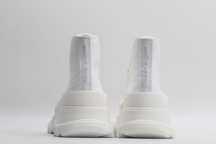 mcqueen tread slick