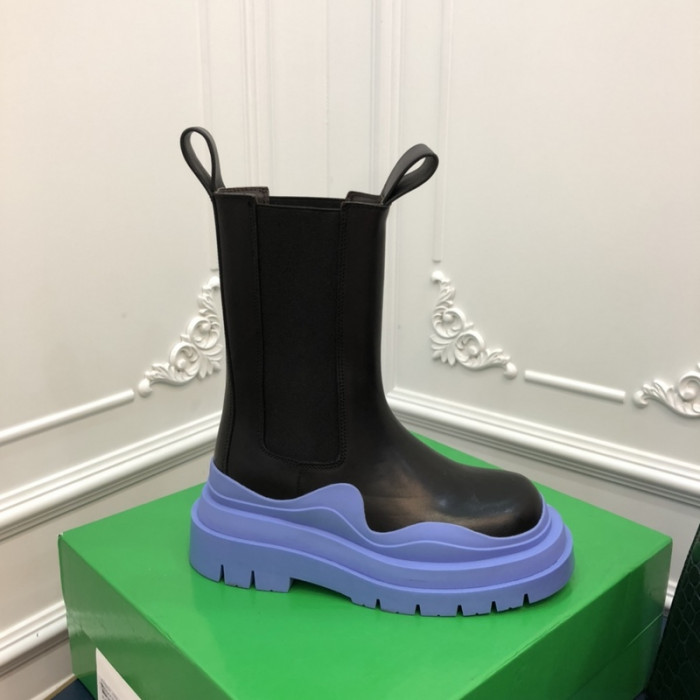 botteg*Ve*ne*ta tire leather ankle boots