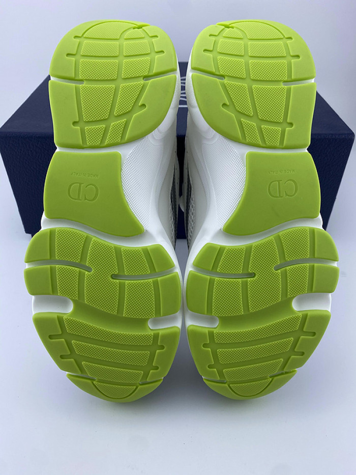 d1or b22 sneaker