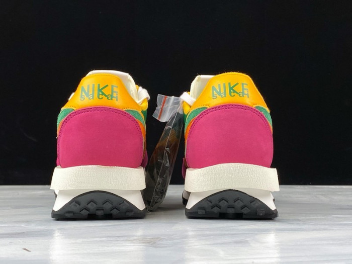 nike ld waffle sacai pine green - bv0073-301