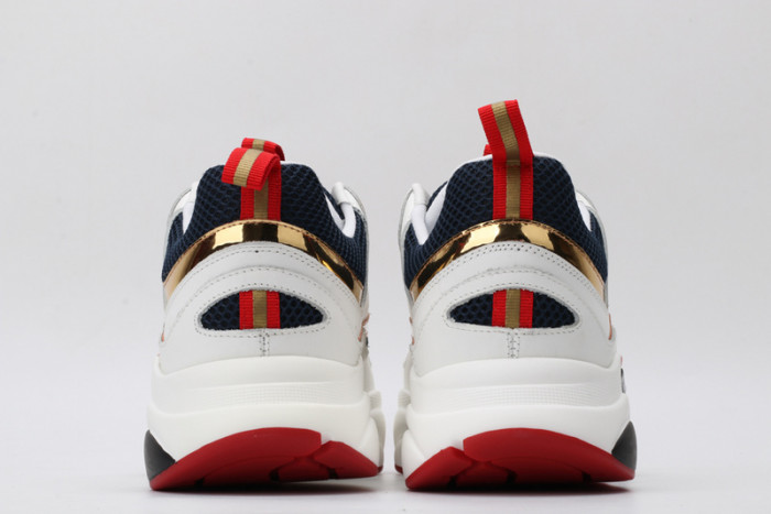 d1or b22 sneaker