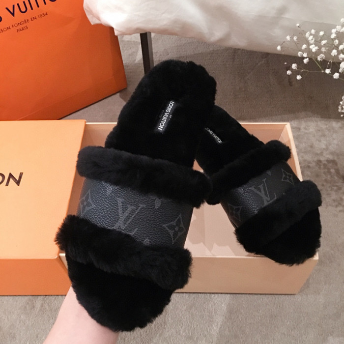 lou1_ton flat mule
