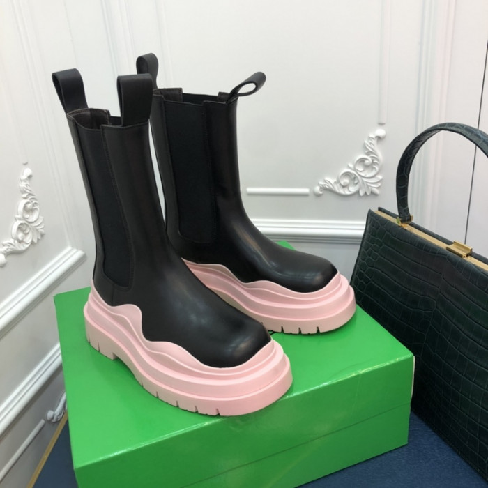 botteg*Ve*ne*ta tire leather ankle boots