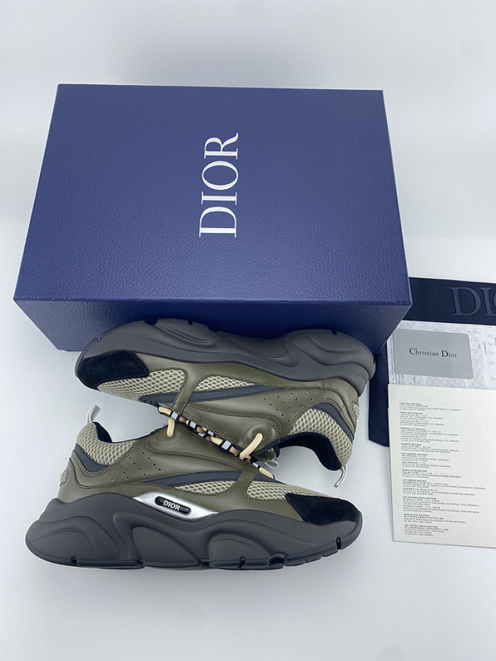 d1or b22 sneaker