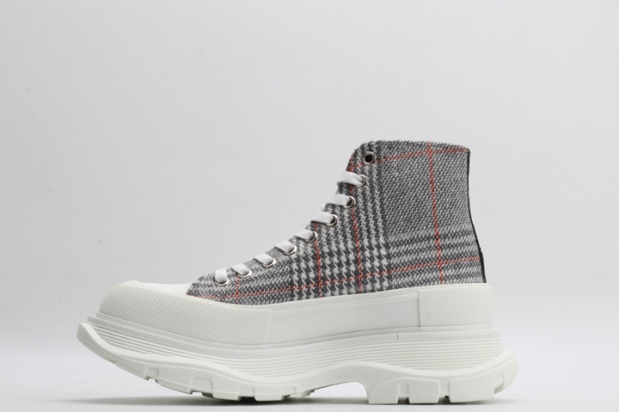mcqueen tread slick