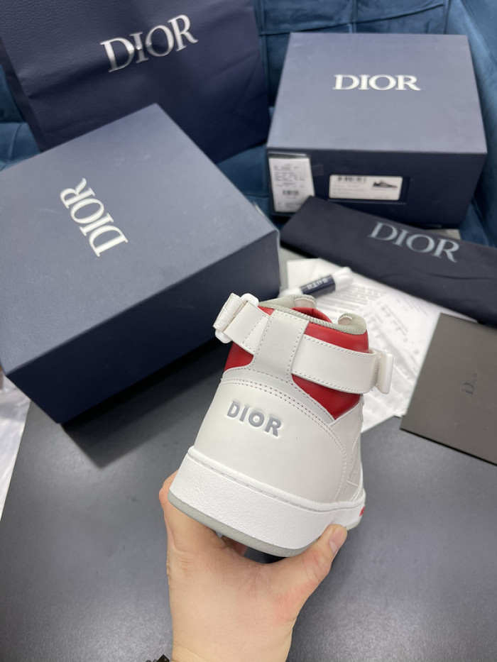 d1or b27 sneaker