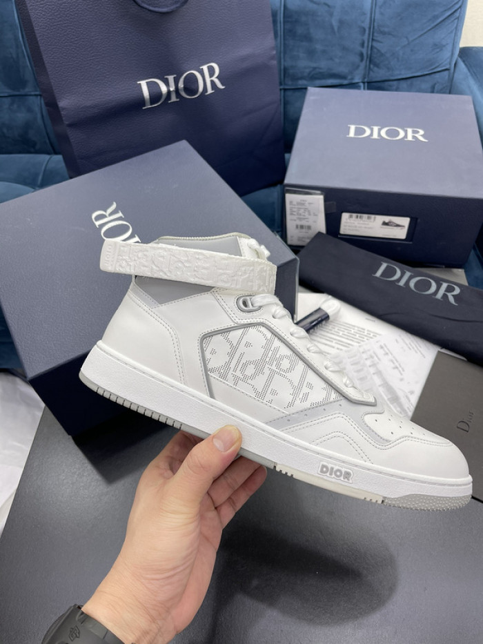 d1or b27 sneaker