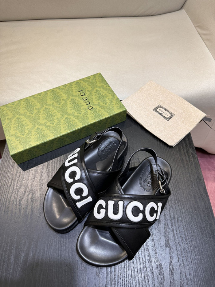 G*u*i sandals (eu38-eu45)