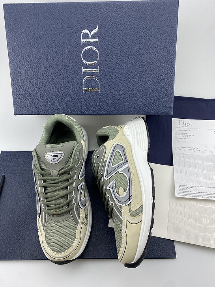 d1or b30 sneaker