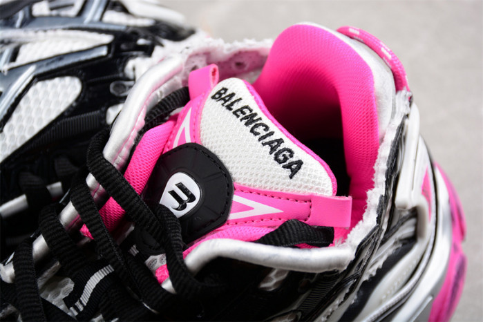 blcg runner sneaker