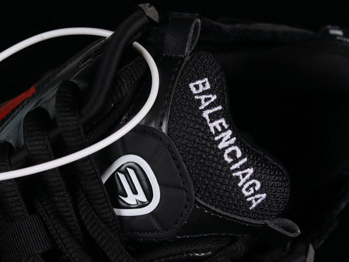 blcg runner sneaker
