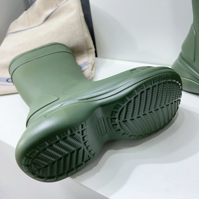 blcg rain boots