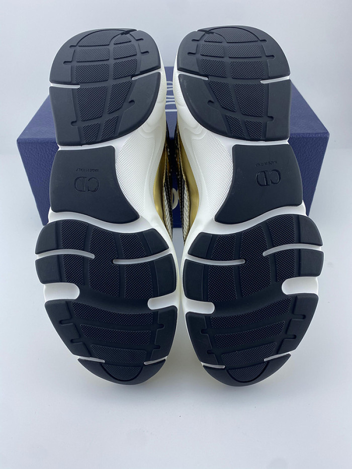 d1or b22 sneaker